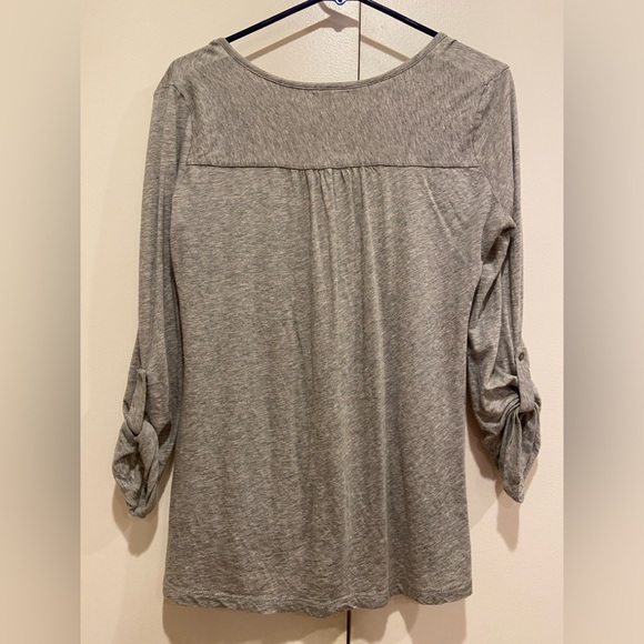 Stylemint crescent Henley in light heather grey size small - Picture 2 of 5